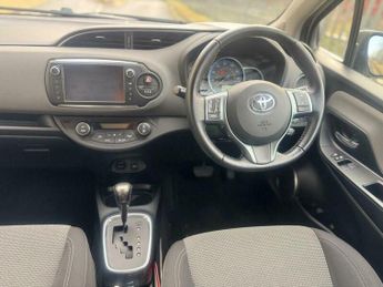 Toyota Yaris 1.5 VVT-h Icon E-CVT Euro 6 5dr