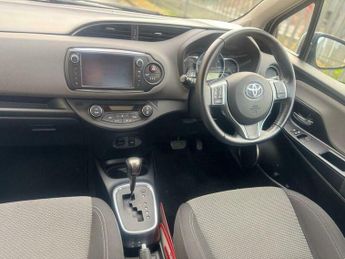 Toyota Yaris 1.5 VVT-h Icon E-CVT Euro 6 5dr