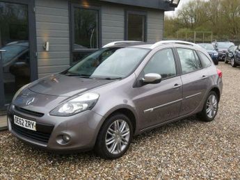 Renault Clio 1.5 dCi Dynamique TomTom Sport Tourer Euro 5 5dr