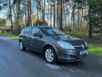 Vauxhall Astra 1.8i 16v Elite 5dr