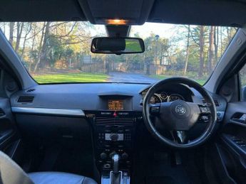 Vauxhall Astra 1.8i 16v Elite 5dr
