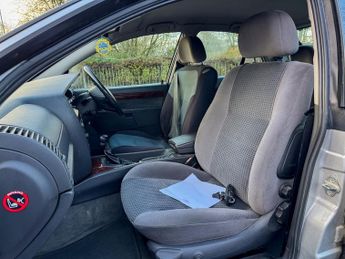 Vauxhall Omega 2.2i 16v CD Automatic 142 Bhp | MOT till Nov 2026 _ Cambelt & Wa