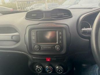 Jeep Renegade 1.4T MultiAirII Longitude DDCT Euro 6 (s/s) 5dr