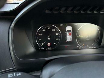Volvo XC90 2.0h T8 Twin Engine Recharge 11.6kWh R-Design Auto 4WD Euro 6 (s