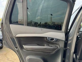 Volvo XC90 2.0h T8 Twin Engine Recharge 11.6kWh R-Design Auto 4WD Euro 6 (s