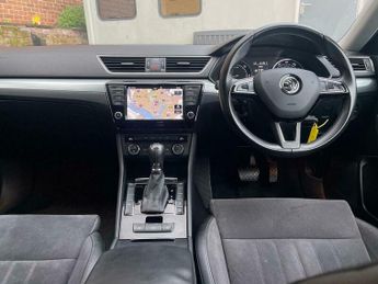 Skoda Superb SE TECHNOLOGY TDI DSG
