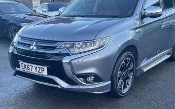 Mitsubishi Outlander 2.0h 12kWh 5hs SUV 5dr Petrol Plug-in Hybrid CVT 4WD Euro 6 (s/s
