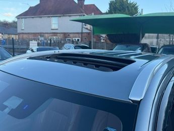 Mitsubishi Outlander 2.0h 12kWh 5hs SUV 5dr Petrol Plug-in Hybrid CVT 4WD Euro 6 (s/s