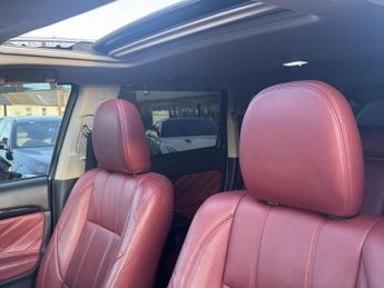 Mitsubishi Outlander 2.0h 12kWh 5hs SUV 5dr Petrol Plug-in Hybrid CVT 4WD Euro 6 (s/s