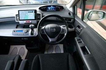 Honda Freed Hybrid - 1 Owner