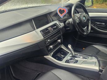 BMW 5 SERIES 520d LUXURY