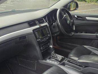 Skoda Superb ELEGANCE TDI CR DSG