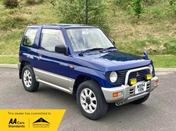 Mitsubishi Pajero MINI