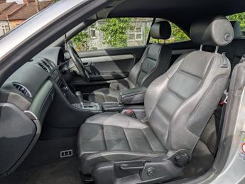 Audi A4 TDI CABRIOLET S LINE