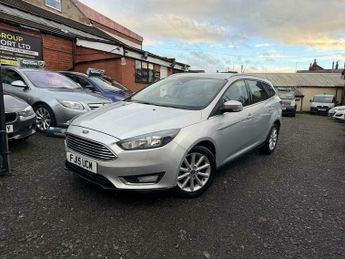 Ford Focus 1.6 TDCi ECOnetic Titanium Navigator Euro 5 (s/s) 5dr
