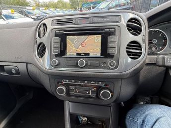 Volkswagen Tiguan MATCH TDI BLUEMOTION TECH 4MOTION DSG