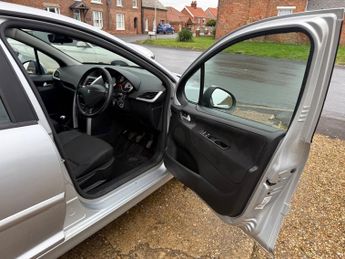 Peugeot 207 HDI ACTIVE