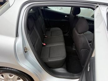 Peugeot 207 HDI ACTIVE