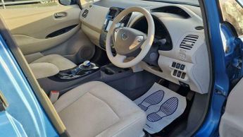 Nissan Leaf 24kWh Auto 5dr