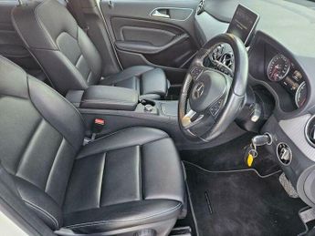 Mercedes-Benz B Class B250e Electric Art (Premium) Auto 5dr