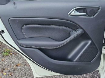 Mercedes-Benz B Class B250e Electric Art (Premium) Auto 5dr