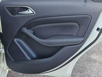 Mercedes-Benz B Class B250e Electric Art (Premium) Auto 5dr