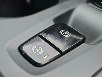 Volvo XC40 1.5h T4 Recharge 10.7kWh Inscription Expression Auto Euro 6 (s/s