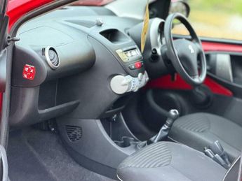 Peugeot 107 1.0 12V Active Euro 5 3dr