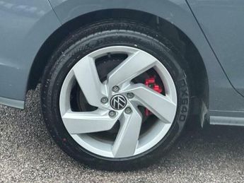 Volkswagen Golf 1.4 TSI 13kWh GTE Hatchback 5dr Petrol Plug-in Hybrid DSG Euro 6