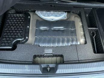 Volkswagen Golf 1.4 TSI 13kWh GTE Hatchback 5dr Petrol Plug-in Hybrid DSG Euro 6