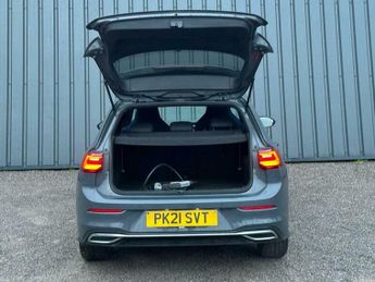 Volkswagen Golf 1.4 TSI 13kWh GTE Hatchback 5dr Petrol Plug-in Hybrid DSG Euro 6