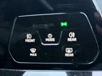 Volkswagen Golf 1.4 TSI 13kWh GTE Hatchback 5dr Petrol Plug-in Hybrid DSG Euro 6