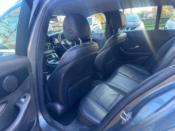 Mercedes-Benz C Class 2.1 C220d SE Executive Edition G-Tronic+ Euro 6 (s/s) 5dr