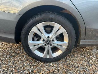 Mercedes-Benz C Class 2.1 C220d SE Executive Edition G-Tronic+ Euro 6 (s/s) 5dr