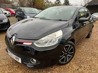 Renault Clio 0.9 TCe Dynamique MediaNav Euro 5 (s/s) 5dr