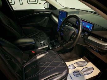 Ford Mustang Standard Range 70kWh 5dr