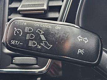 SEAT Leon TDI SE TECHNOLOGY DSG