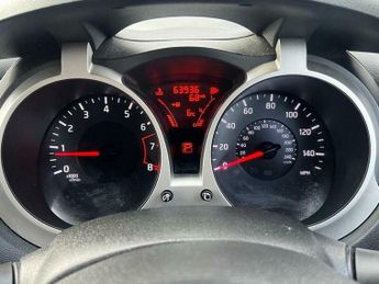 Nissan Juke 1.6 Acenta Premium CVT Euro 5 5dr