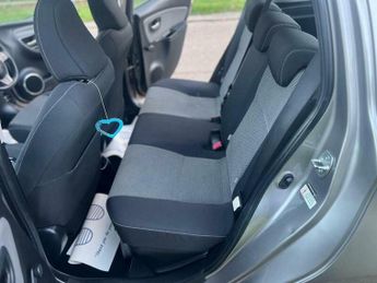 Toyota Yaris 1.5 VVT-h Icon E-CVT Euro 6 5dr