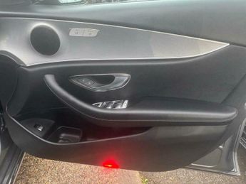 Mercedes-Benz E Class 2.0 E220d SE G-Tronic+ Euro 6 (s/s) 4dr