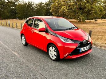 Toyota AYGO 1.0 VVT-i x-play Euro 6 5dr
