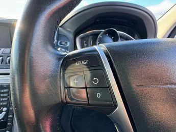 Volvo XC60 2.0 D4 SE Lux Nav SUV 5dr Diesel Auto Euro 6 (s/s) (190 ps)