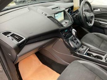 Ford Kuga 1.5 TDCi ST-Line Powershift Euro 6 (s/s) 5dr