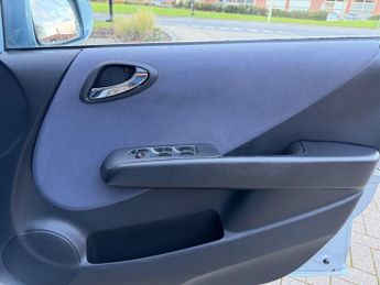 Honda Jazz 1.4 i-DSI SE Hatchback 5dr Petrol CVT-7 (139 g/km, 82 bhp)