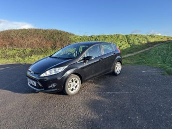 Ford Fiesta 1.4 Zetec Hatchback 5dr Petrol Automatic (154 g/km, 94 bhp)