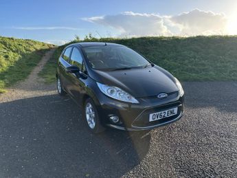 Ford Fiesta 1.4 Zetec Hatchback 5dr Petrol Automatic (154 g/km, 94 bhp)