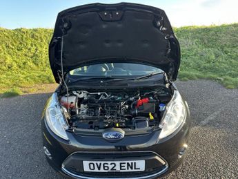 Ford Fiesta 1.4 Zetec Hatchback 5dr Petrol Automatic (154 g/km, 94 bhp)