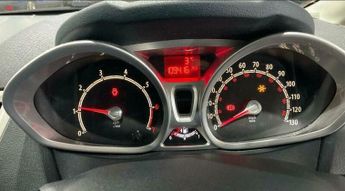 Ford Fiesta 1.25 Zetec 5dr