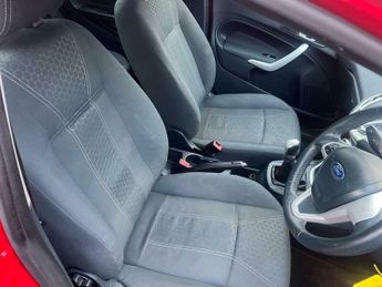 Ford Fiesta 1.25 Zetec 5dr