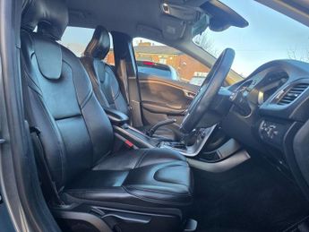 Volvo V40 T3 INSCRIPTION